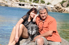 Dominique jacques et leur louve jimie à Ibiza